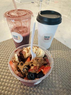 Açaí bowl, live fresh juice, latte