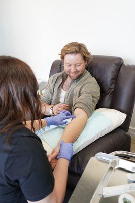 Flo & Glo IV Wellness Lounge