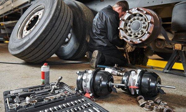 Hough Roadside Truck & Trailer Service