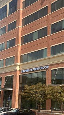 Braun Dermatology & Skin Cancer Center
