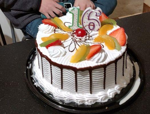 Tres leches con fruta