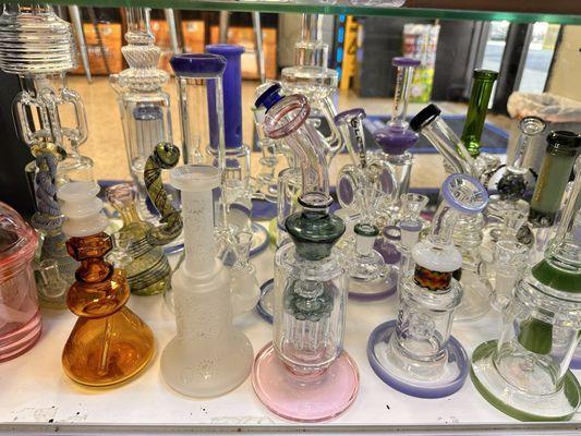 High Roller Smoke Shop & Mini Mart