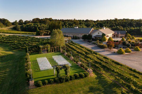 Spinning Leaf by Wedgewood Weddings