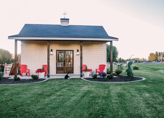 Border and Blooms Flower Farm