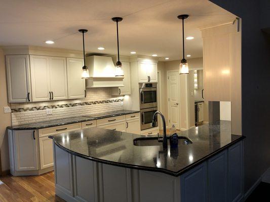 #kitchen #Remodel #Kitchenrenovation #kitchenrenovation #hardwood #Flooring