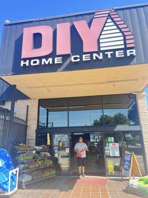 DIY Home Center Burbank