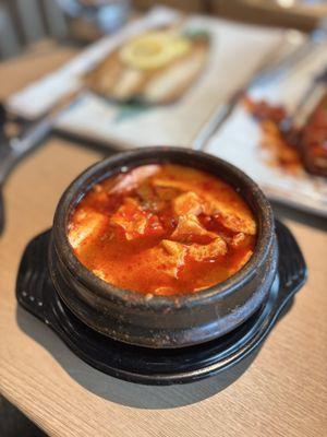 Lasung Tofu & Pot Rice