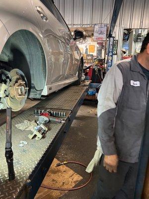 Cougars Auto Repair & Aligmment