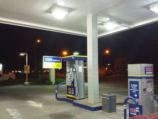 They have the same cash and credit price; straight deal, no hoops. Great price in town; pumps are pretty new.