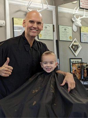 Garza's Cutting Zone Barbershop