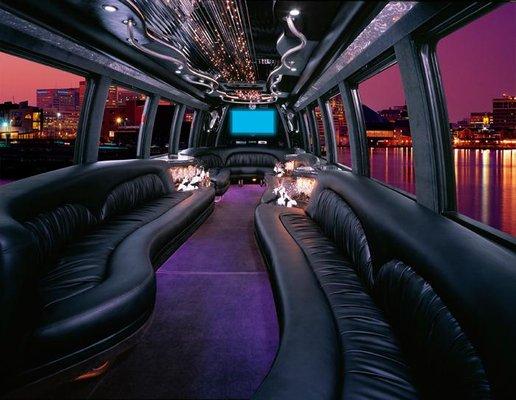 Signature Shuttle and Limo Bus