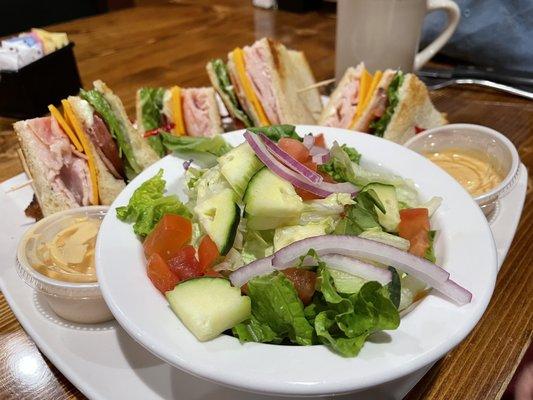 River Rock Bar & Grill