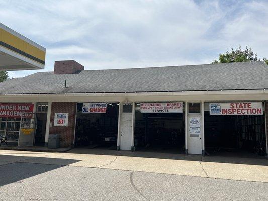 Kendal Green Service Center