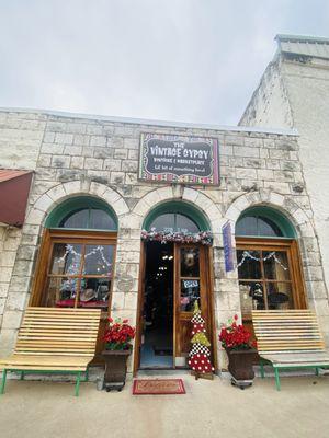 Holiday fun storefront