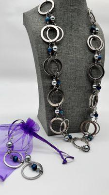 Aluminum rings Set with mix natural stones.