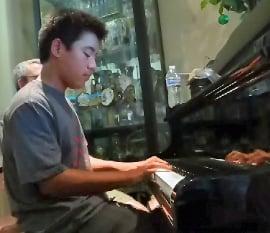 Kids 'n Keys Piano Keyboard