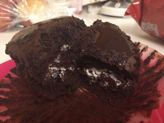 Chocolate cupcake thing. Delicious!!