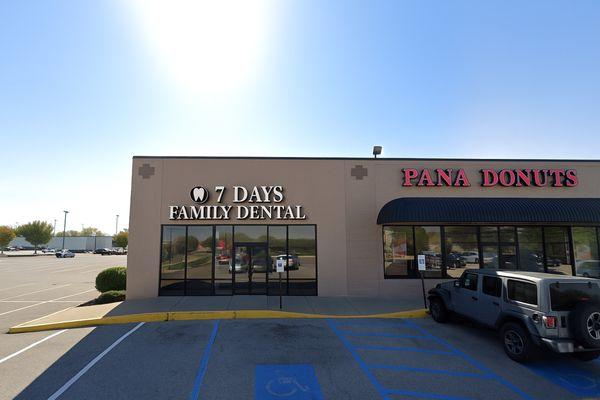 7 Days Family Dental