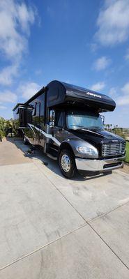 Verons Mobile RV & Auto Detailing