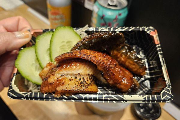 Unagi Eel BBQ Sashimi, 3 pieces.