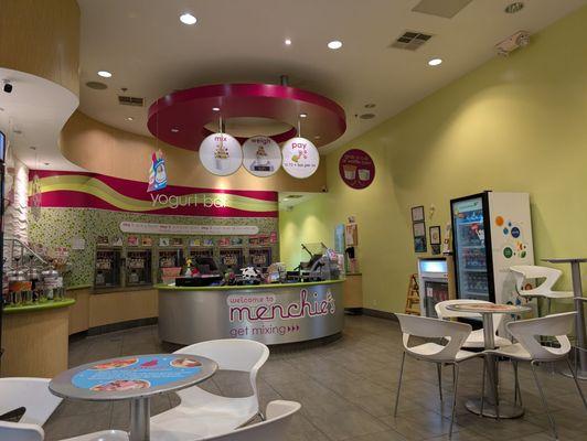 Menchie's Frozen Yogurt