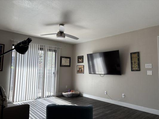 Light streams through the blinds of my Spotlessly Cleaned Abode