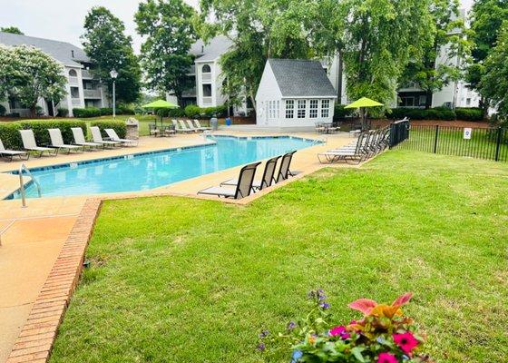 Gleneagle Apartments