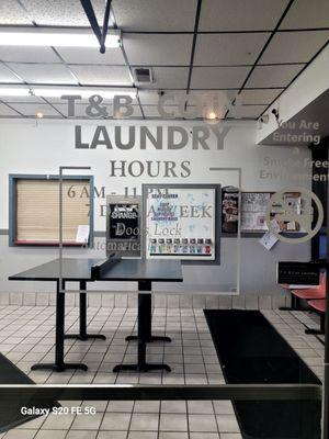 Hours: 6am - 11pm daily