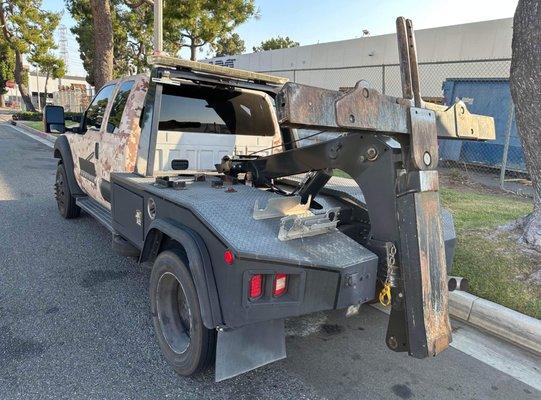 Max Apogee Towing and Roadside