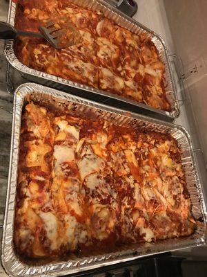 My lasagna from Pasta E Pasta homemade noodles... yum!!!