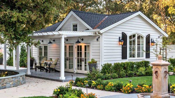 Michele C Buys Houses