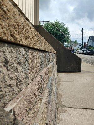 Thos M Roz Masonry & Concrete