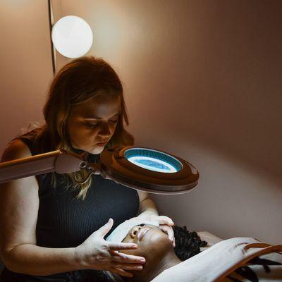 Great skin starts with a plan. Every treatment begins with a thorough skin analysis to understand your unique needs.