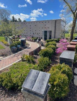 Sunset Ridge Memorial Park