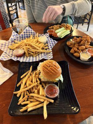 We have the heat lamp french fries.. Uncarmelized onions. cauliflower bites were decent, we had to pour the buffalo sauce on top of them.