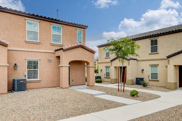 Cristina Santibanez - One Team Realty