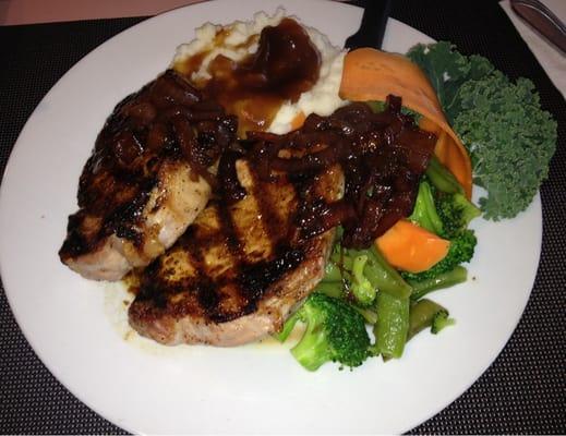 Pork chops w/ mashed pot. And veggies