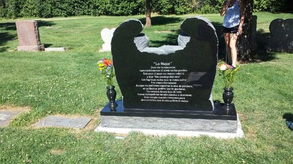 Back of Sanchez double Angel monument.