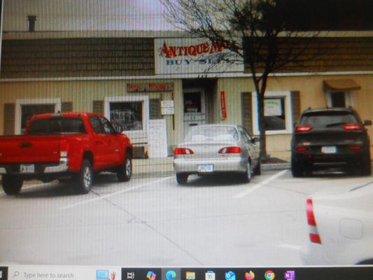 antique mall frontage photo at 110 5th street