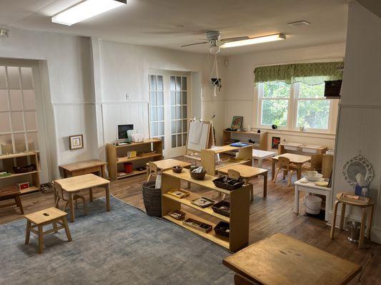 Grow Montessori School