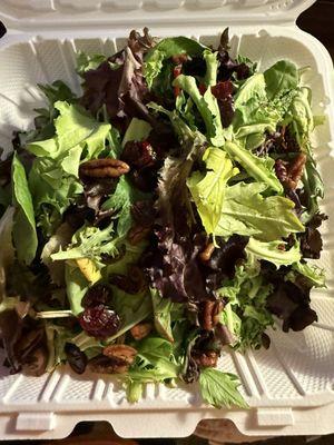 Pts salad without cheese because they didn't have any