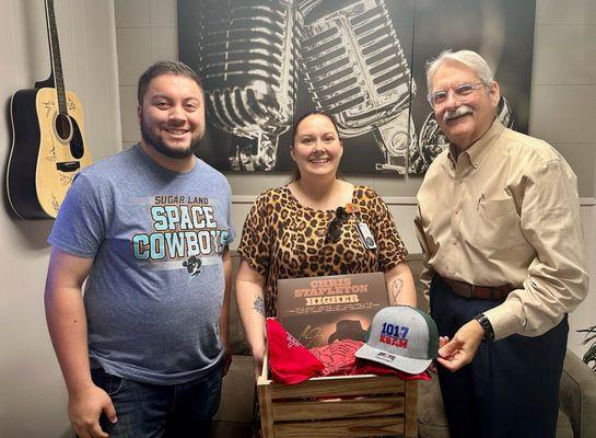 Carlos and Glenn with another listener/winner!