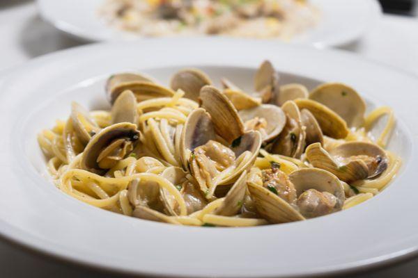 Linguini With Clams