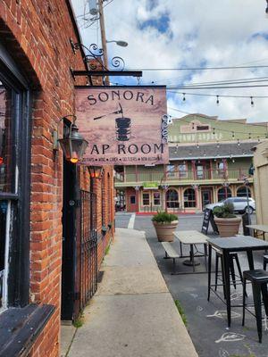 Sonora Tap Room