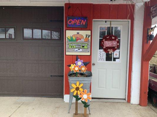 Meadow Creek Farm Market