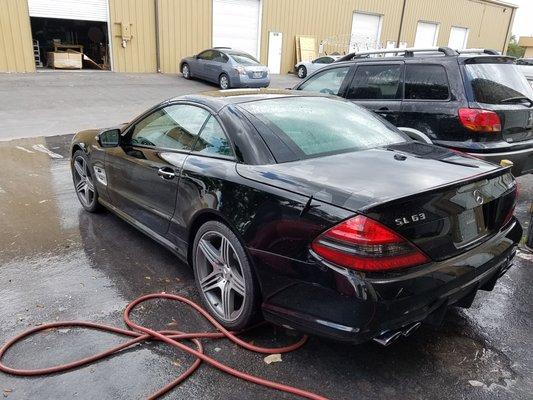 Kustom R US Auto Body Shop