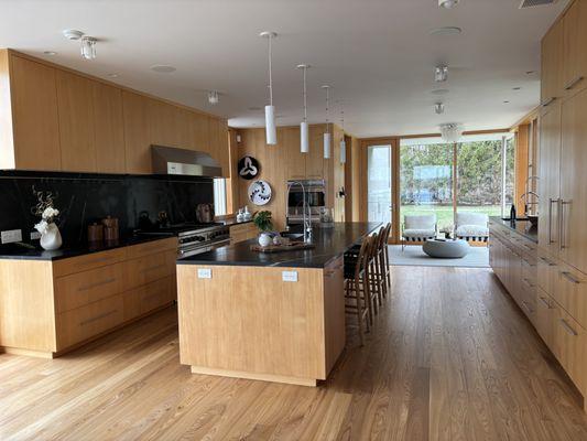 M. R. House Cleaning Services