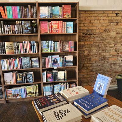 Honey Rock Books and Cafe