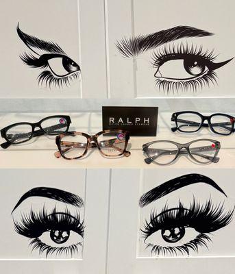 Decisionzzzz...(・‿・) decisions.... #newglasses #annualexam #nearsightedlife