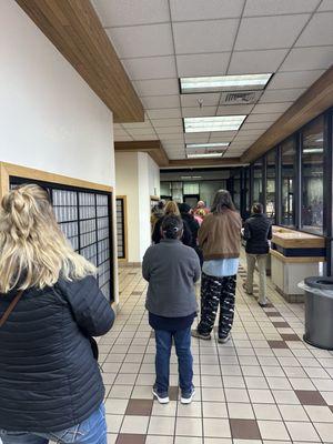 This post office needs help